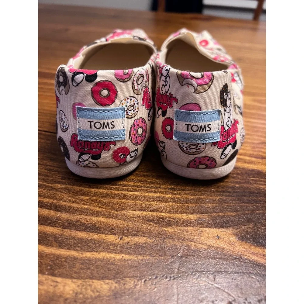 Toms these limited
